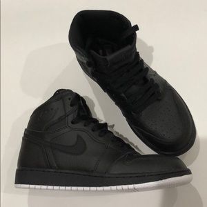 Air Jordan 1 Retro High OGBG🌹❤️NIKE new with box